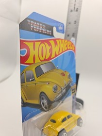 BUMBLEBEE VW BEETLE TRANSFORMERS 2024 HOT WHEELS 1:64 HW SCREEN TIME 9/10 NEW