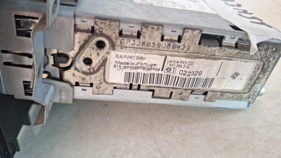 RADIO AUTORADIO LETTORE CD LANCIA YPSILON 843 03-07 COD. 735392554 7643388316 - Immagine 3 di 4