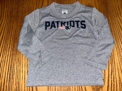 NFL TEAM APPAREL UNISEX INFANT NEW ENGLAND PATRIOTS  LONG SLEEVE SHIRT SIZE 18M