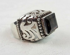 STERLING SILVER  SMOKY QUARTZ DETAILED RING - SIZE 9 - GORGEOUS 