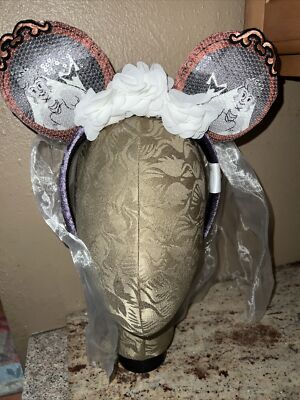 The Haunted Mansion Bride Minnie Mouse Ears Headband Disney Parks The Haunted Mansion Bride Minnie Mouse Ears  main image 3