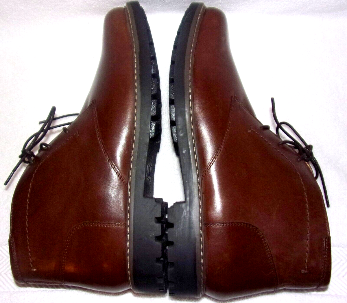 New Florsheim Field Brown Leather Plain Toe Chukka Boots 