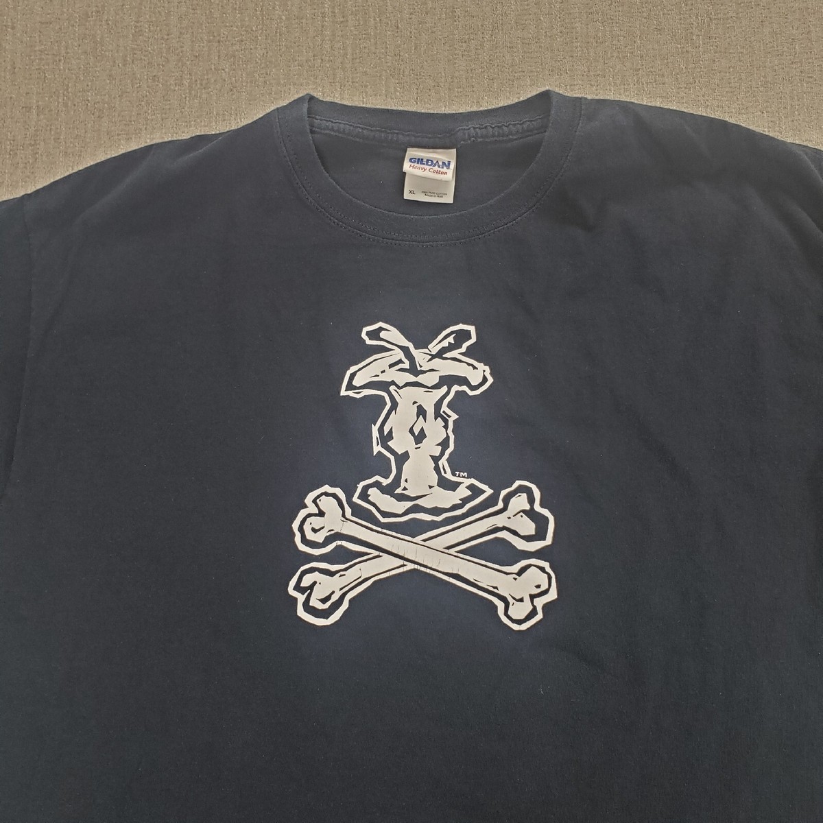apple tシャツ book Apple T-Shirts: A Yearbook of History at Apple