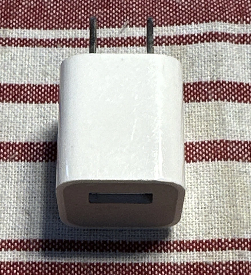 Carregador A1265 Apple OEM 5W 5V carregador USB telefone 11 XR Xs X 8 7 6S SE 5S 5 5C FABRICANTE DE EQUIPAMENTO ORIGINAL - Imagem 2 de 2