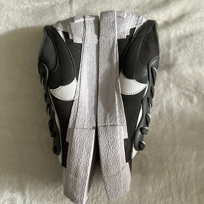 nike blazer mid sacai black grey on feet