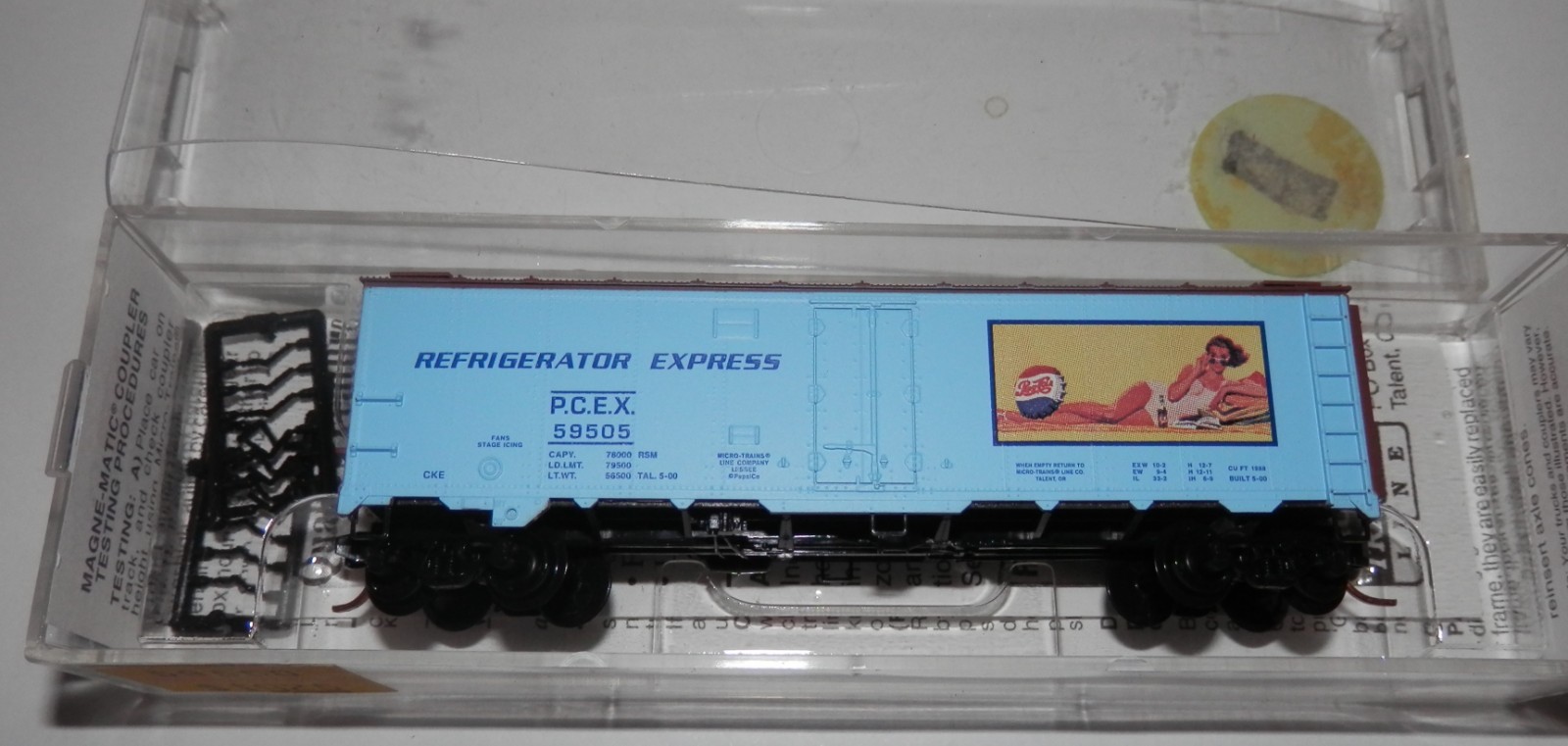 Micro Trains N Scale 40' Pepsi-Cola 59505 Steel Side Ice Reefer #59550 NIB