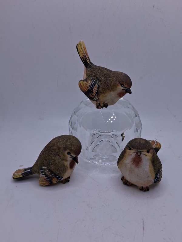 Striped Wing Bird 2.25 Inch Resin Decorative Tabletop Figurine Set of 3