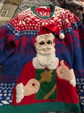 Men  s Festive Christmas Sweater. Size large. Excellent Condition