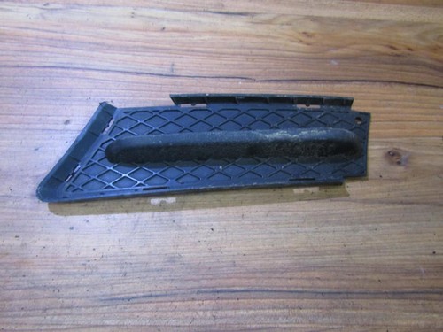 51117154553 Stoßstangengitter vorne links 51.11-7154553 BMW 3-Se DE131271-92