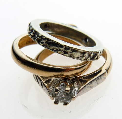 Vintage 9 ct carat Gold Three Rings Charm Wedding Engagement ET Birmingham 1969 - Picture 8 of 8