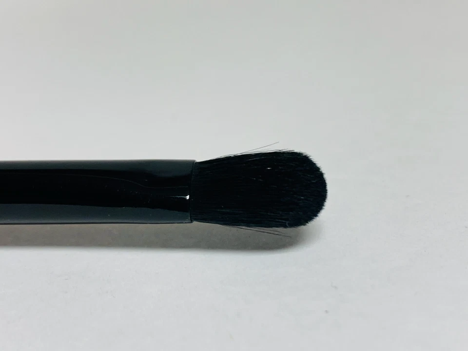 Cepillo cosmético maquillaje Marc Jacobs SOMBRA DE OJOS Foto 4 de 4