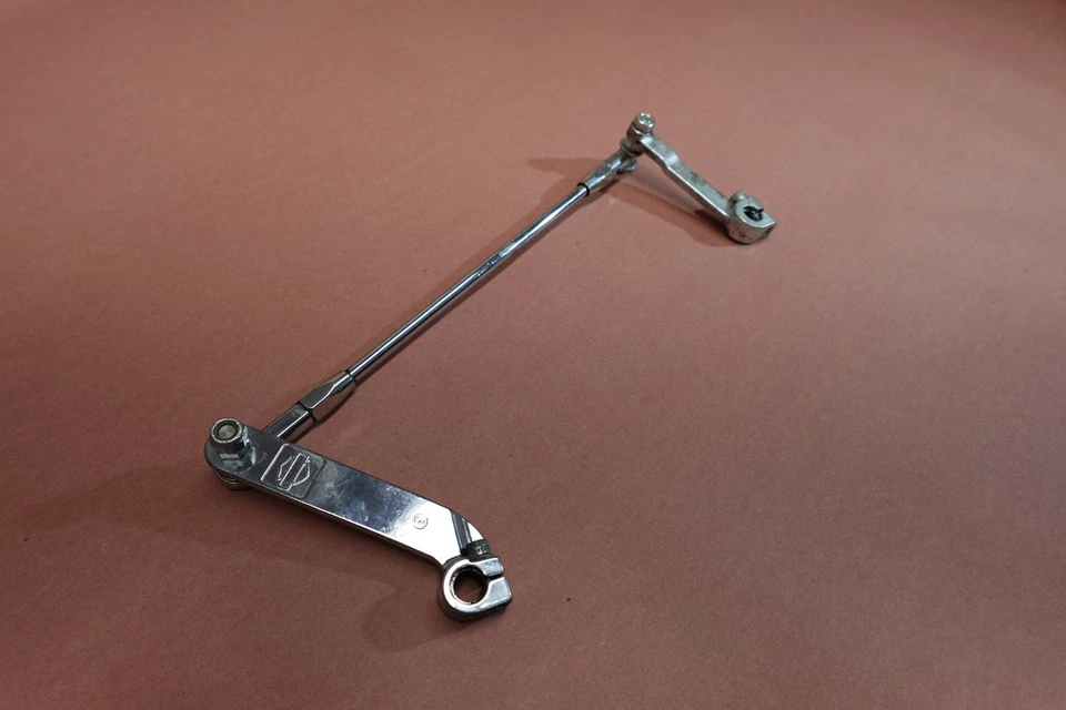 2007-2011 Harley Davidson Road King FLHR Shift Linkage - Imagem 3 de 4