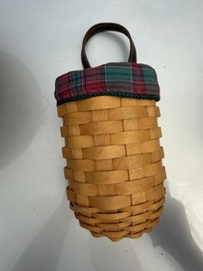 Longaberger 2001 Small Gatehouse Hanging Basket w/plastic & Plaid Liner!