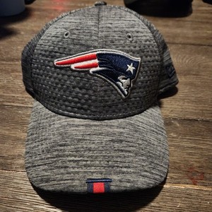 New England Patriots New Era Grey 2019 NFL Training Camp 39THIRTY Flex Hat