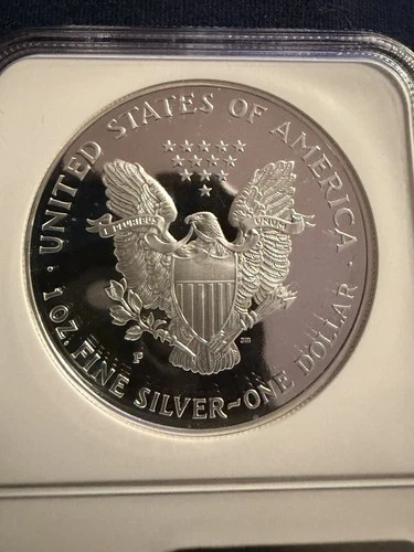 1998-P $1 Proof American Silver Eagle NGC PF69 Ultra Cameo