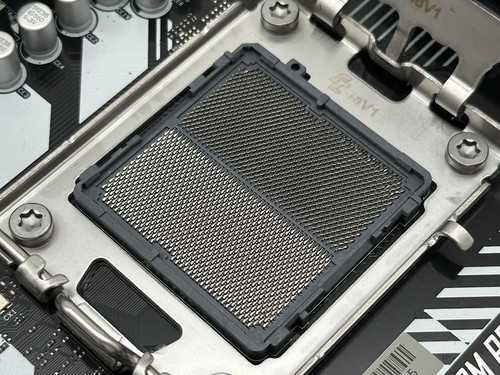 ASRock B650M Pro RS WiFi AM5 AMD SATA 6Gb/s Micro ATX Motherboard READ/FOR PARTS - Picture 7 of 9