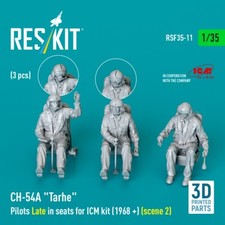 CH-54A Pilots Late in seats for ICM (1968 +)  (scene 2)  1/35 ResKit RSF35-0011
