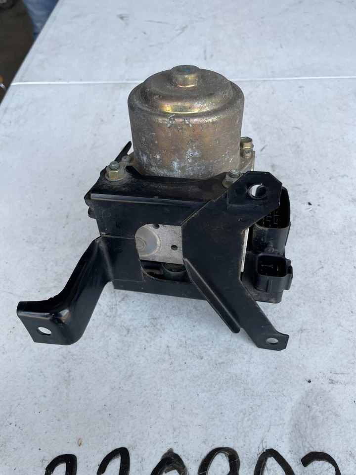 Freios antibloqueio fabricante de equipamento original 2002 2003 2004 Mitsubishi Montero Sport bomba/módulo ABS - Imagem 4 de 4