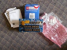 Altronix - PDS8CB - Altronix Dual Input Power Distribution Module, 8 PTC (v)