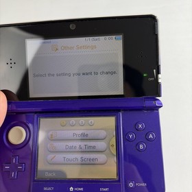 Nintendo 3DS Handheld Video Game Console Purple CTR-001 (USA) W Charger