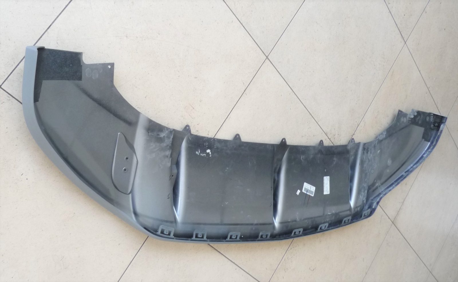 21-22 Bentley Bentayga Gen 2 BY636-2 Front Bumper Lower Splitter Diffuser OEM