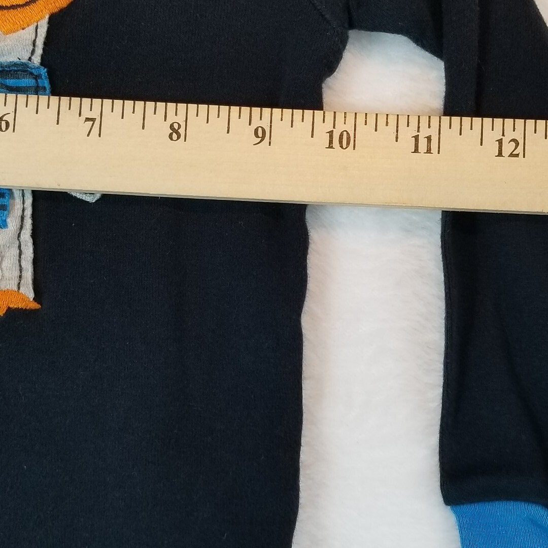 Picture 4 of 8