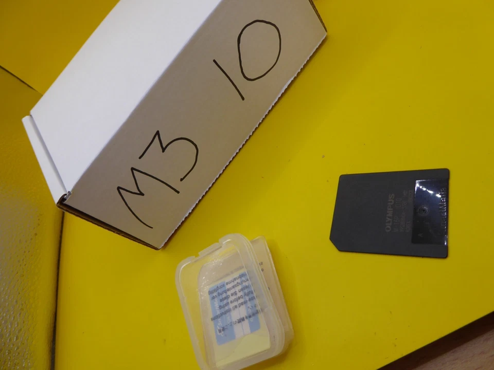 olympus  SmartMedia ID 16MB  SM ID Memory Card for Fujifilm/Olympus m 16p new - Image 3 of 3