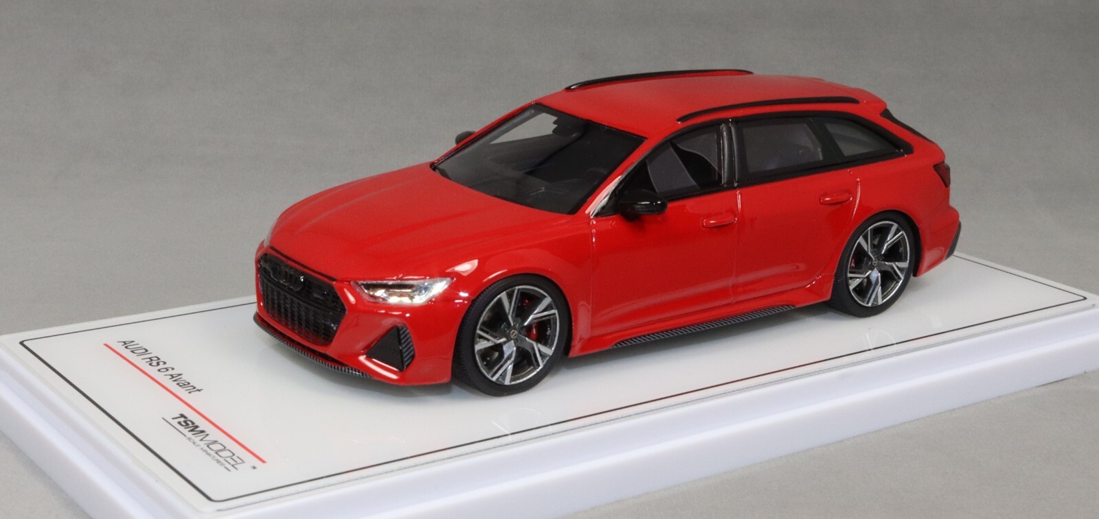 Truescale Audi RS6 Avant in Tango Red TSM430539 1/43 NEW