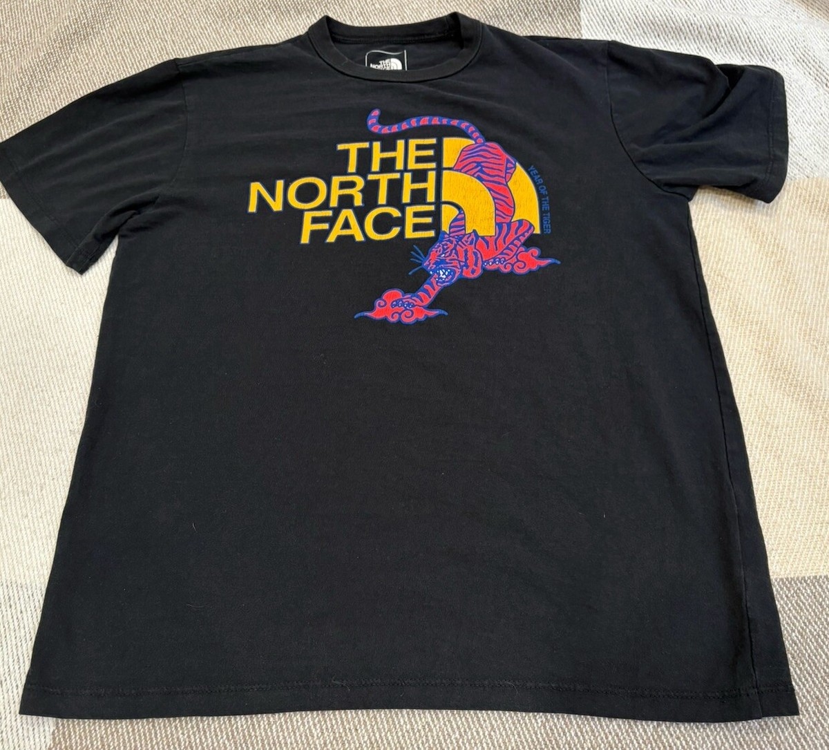 The North Face Year Of The Tiger Shirt Men's Small | eBay