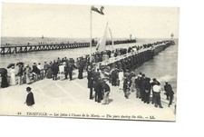 14 TROUVILLE LES JETEES A L HOUR DE LA TAREE