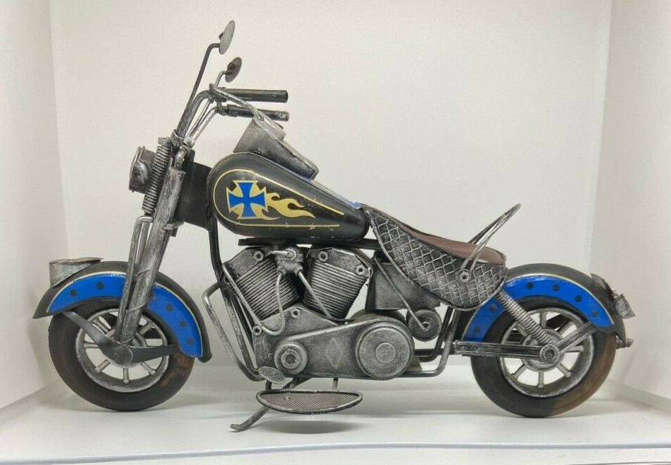 Rustic Harley-Davidson 15