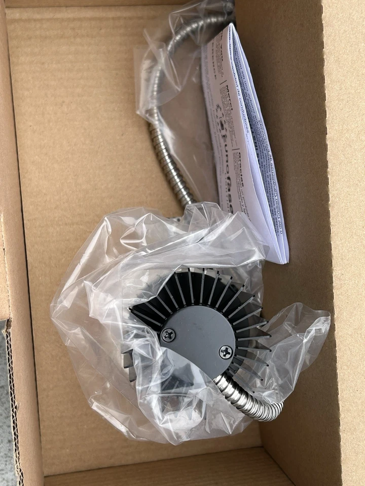 Lote de 2 piezas Eurofase Lighting 28716-30-013 Downlight 3 pulgadas Amigo sin molduras Foto 3 de 4