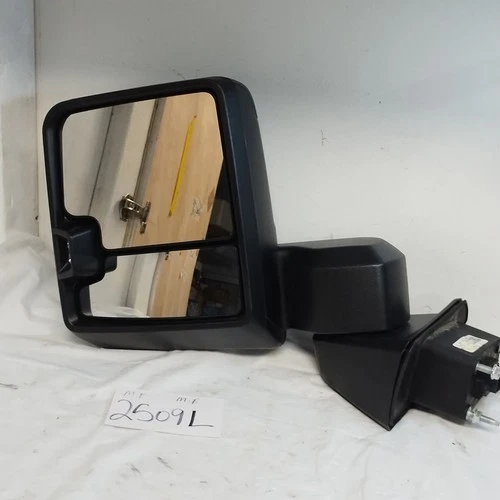 2020-2024 Silverado Sierra 1500 left Drivers Outside OEM TOW mirror 84994415