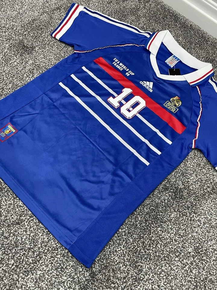 France 1998 World Cup Final #10 Zidane Retro Football Shirt (medium) - Image 4 of 4