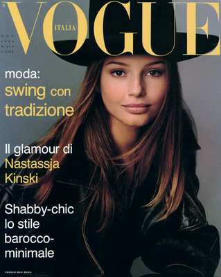 Italian Vogue Nov 93 glitz of supermodels to 