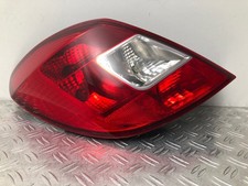 Rückleuchte Heckleuchte Rückstrahler links OPEL Corsa D S07 93190950