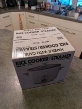 Zojirushi NHS-18 10-Cup Rice Cooker / Steamer with Keep Warm Feature NEW NIB