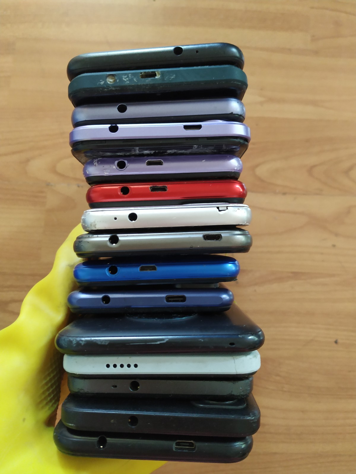 Lot of 15 Mixed Brand SKY B63/6Max/Elite D65 and NOKIA /moxee and other For part