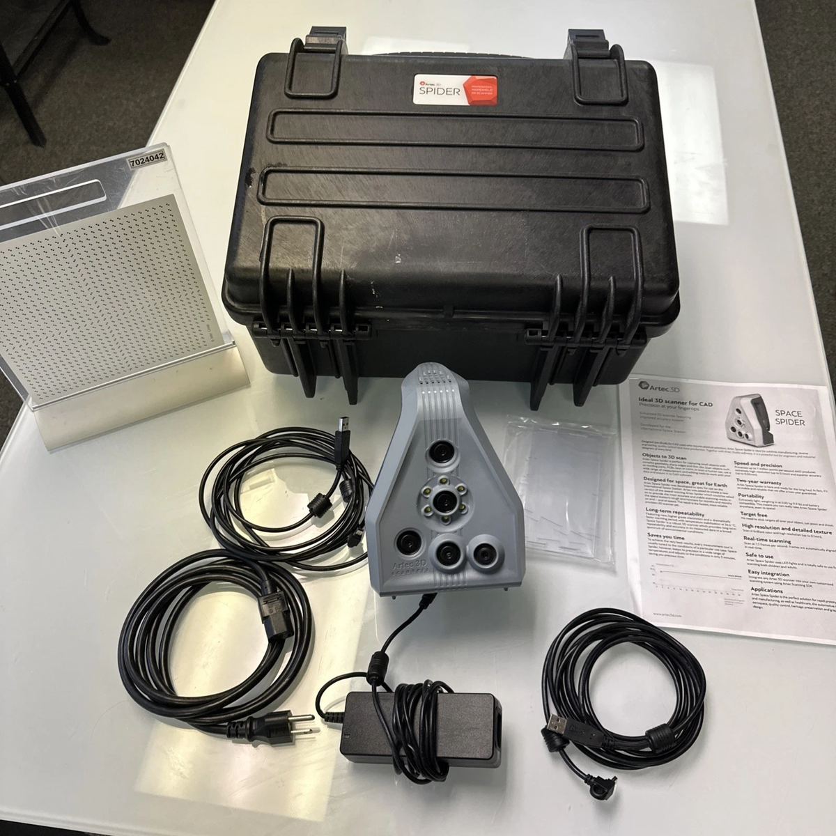 Artec EVA-S 3D Scanner Space Spider + Calibration Plate & Warranty