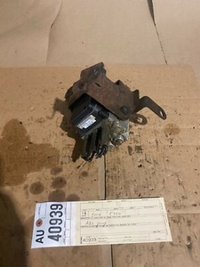 2003-2004 Ford F350 6.0L Powerstroke abs pump and module 2c34-2c346-be