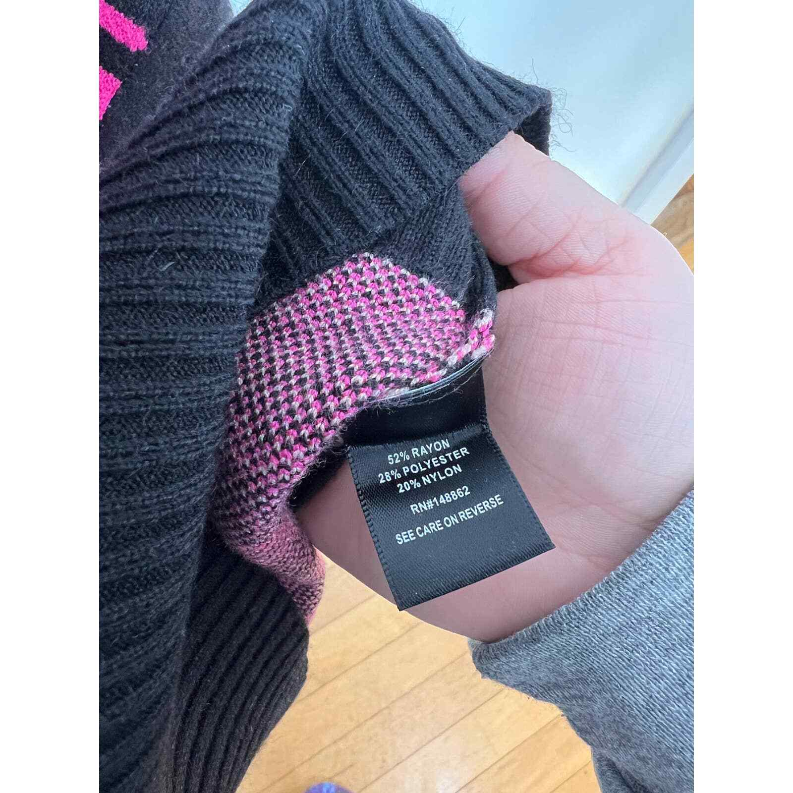 Torrid 2022 Pullover crew neck multi patterned lo… - image 10