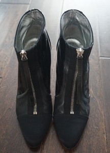 kenneth cole zipper boots