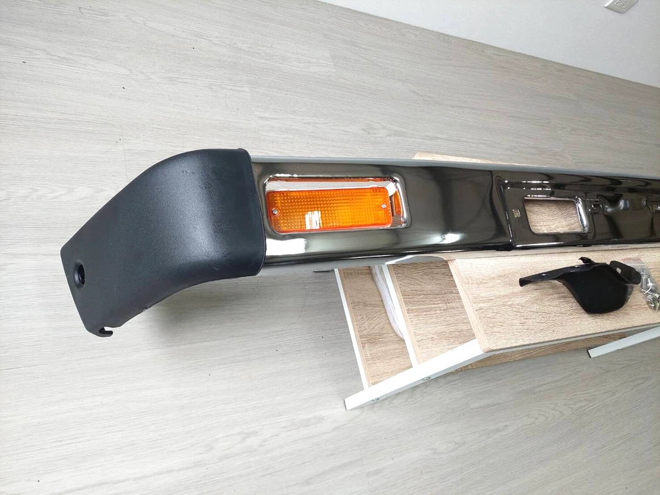 Chrome Front Bumper Lights Bracket set 3PCS type For Toyota 1984-86 Pickup 2WD Foto 3 de 4