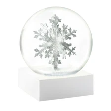 Snowflake Beauty Snow Globe by CoolSnowGlobes - Winter Season Nature's Gift