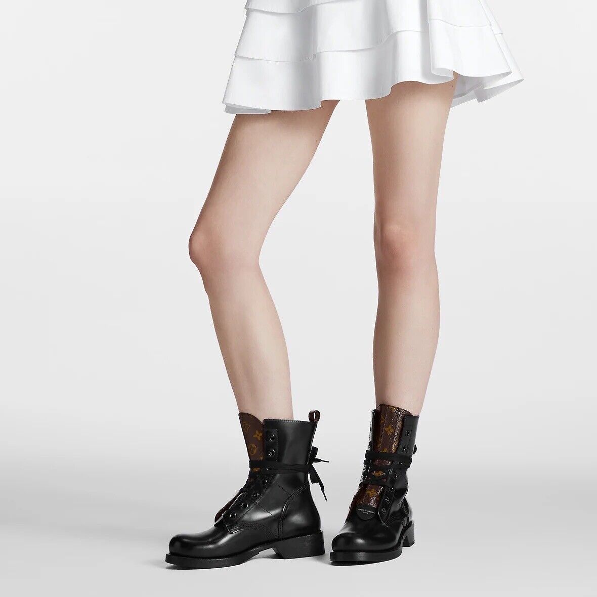 Brand New Louis Vuitton Metropolis Flat Ranger Boots Size 37 Brand New Louis Vuitton Metropolis Flat Ranger Boots Size 37