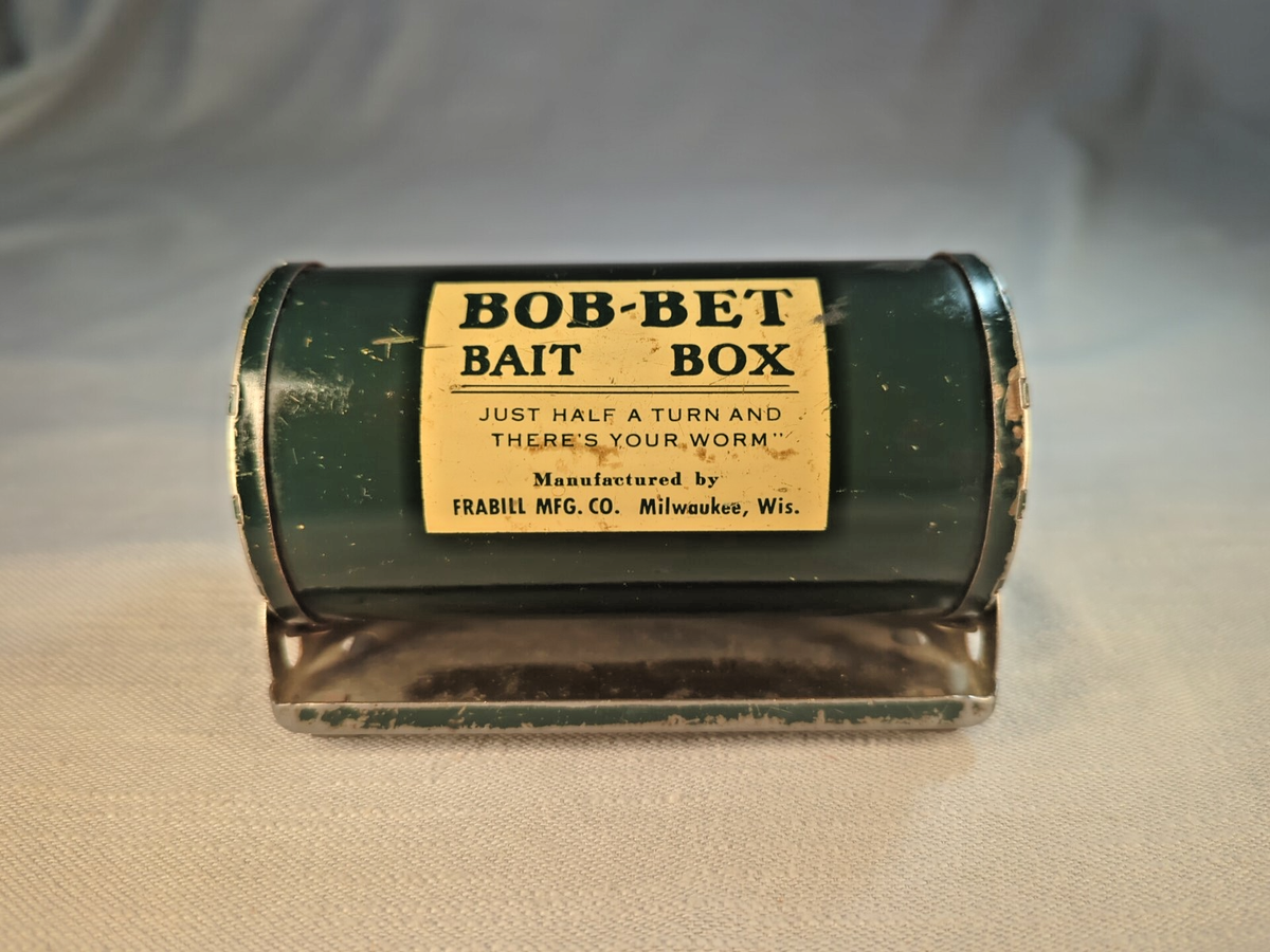 belt bait box fishing Jarvis Walker Bucket with Line Wader Belt Bait Box keeps natural bait close without breaking focus on the drift Pair of Vintage Aluminum Fishing