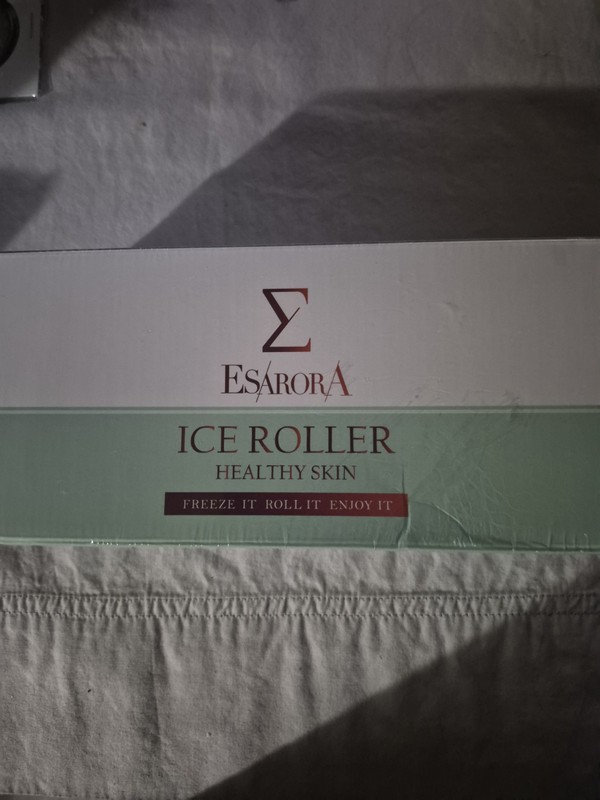 NEW Esarora Ice Roller For Face Freeze it. Roll It. Enjoy It. Healthy Skin