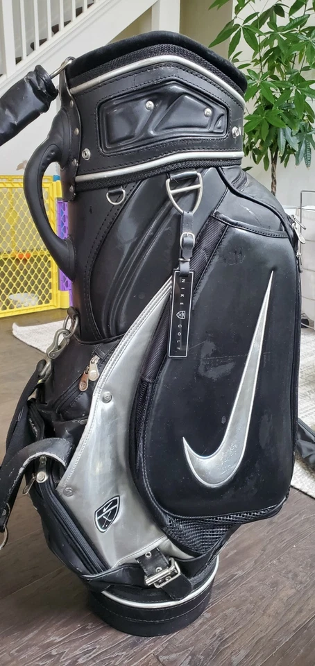 NIKE Golf 5路黑色带雨罩包  — 第 2/4 张图片