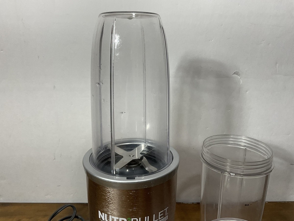 未使用◎NUTRIBULLET magic bullet 900 NB201 s-l1200.jpg