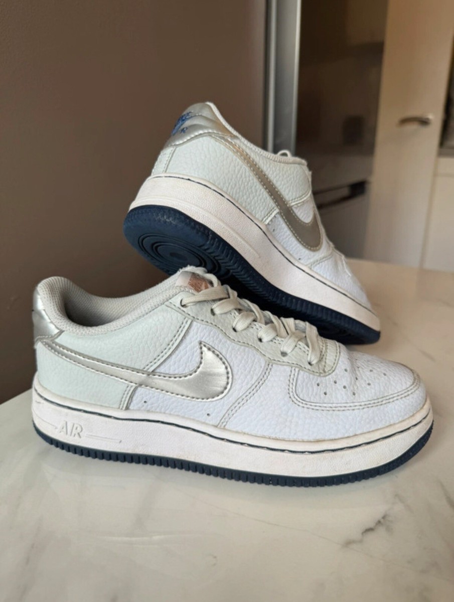 Barely Grape Air Force Low Pure Platinum Women's Nike Air Force